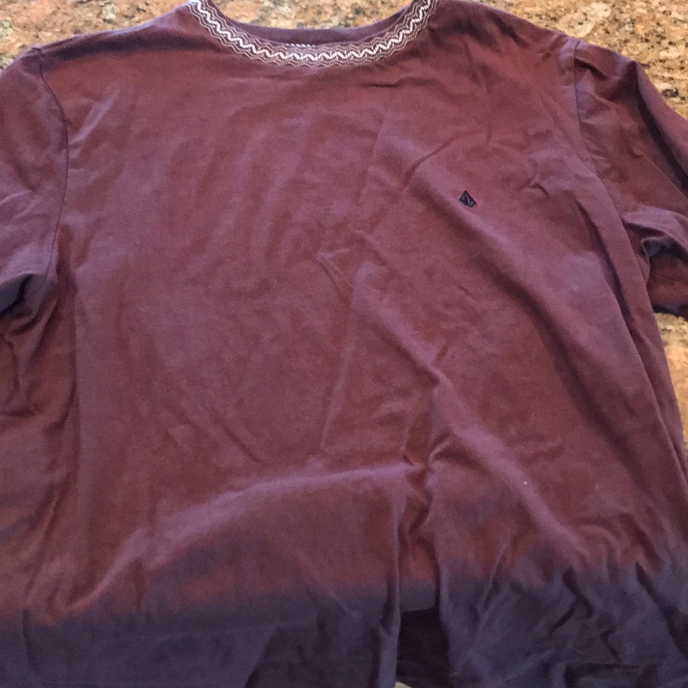 Volcom tee